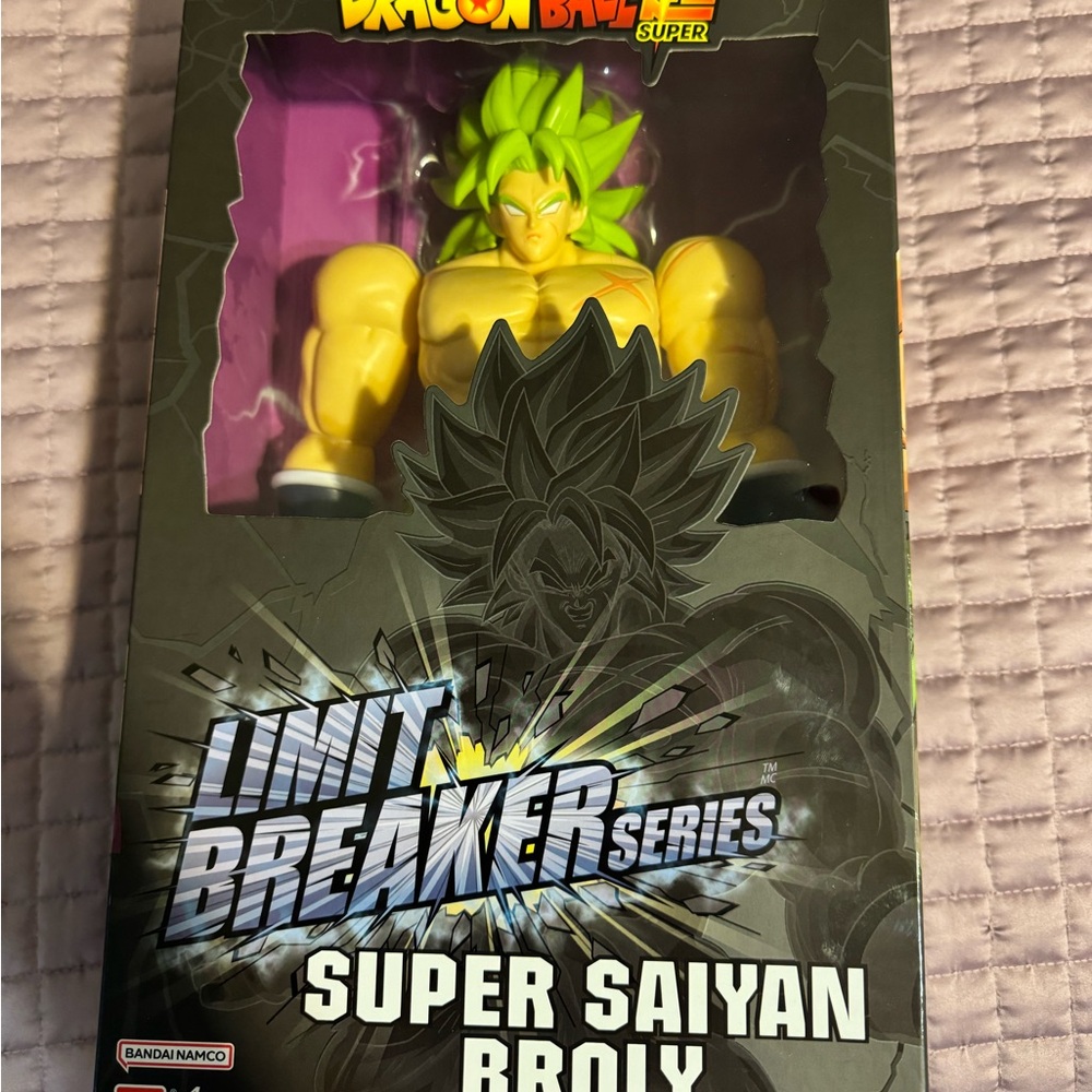Dragonball Z limit breaker Broly